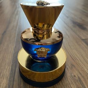 Versace Pour Femme Dylan Blue